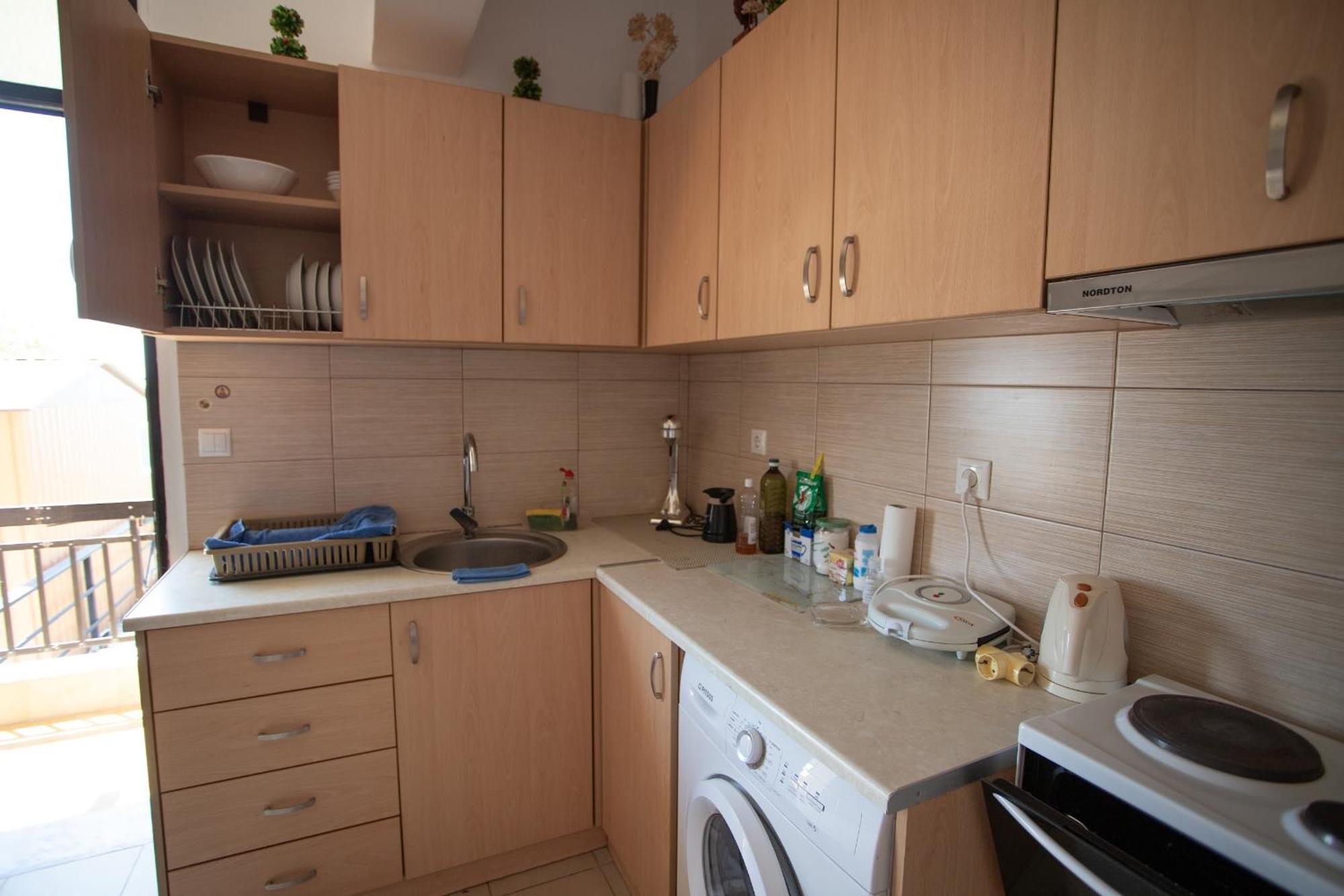 Star Sianna Village To Let *